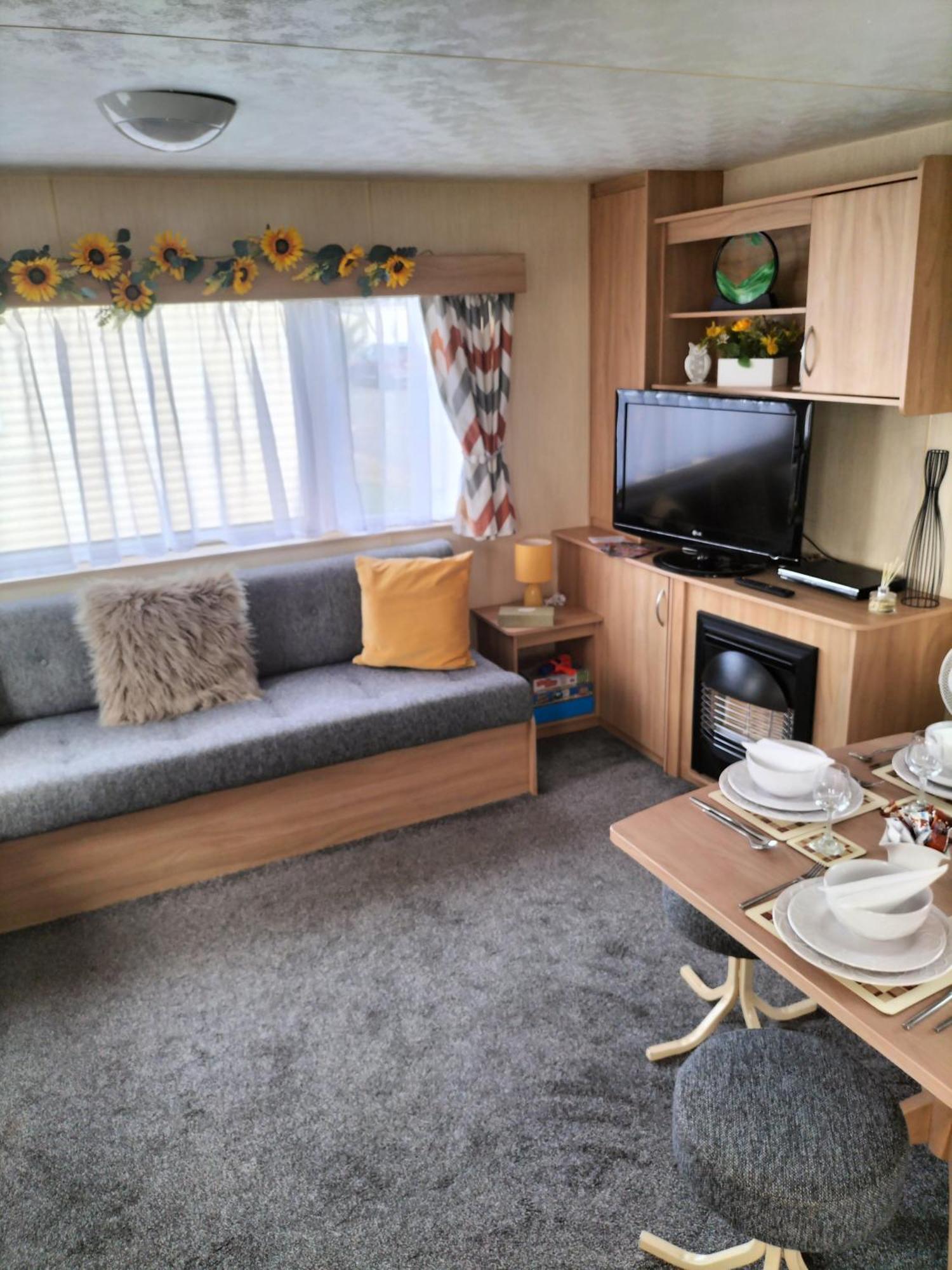 3 Bedroom Caravan, Edi Rita, Robin Hood, Pet Friendly Meliden Zewnętrze zdjęcie