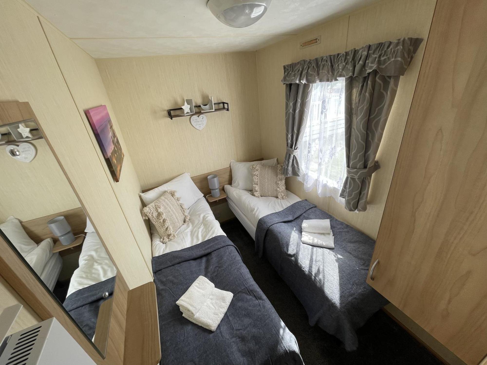 3 Bedroom Caravan, Edi Rita, Robin Hood, Pet Friendly Meliden Zewnętrze zdjęcie